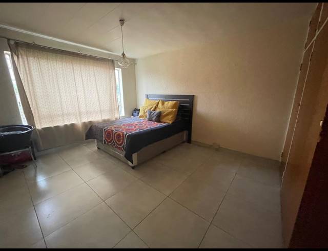 2 BEDROOM APARTMENT FOR SALE IN ALBERTON NORTH